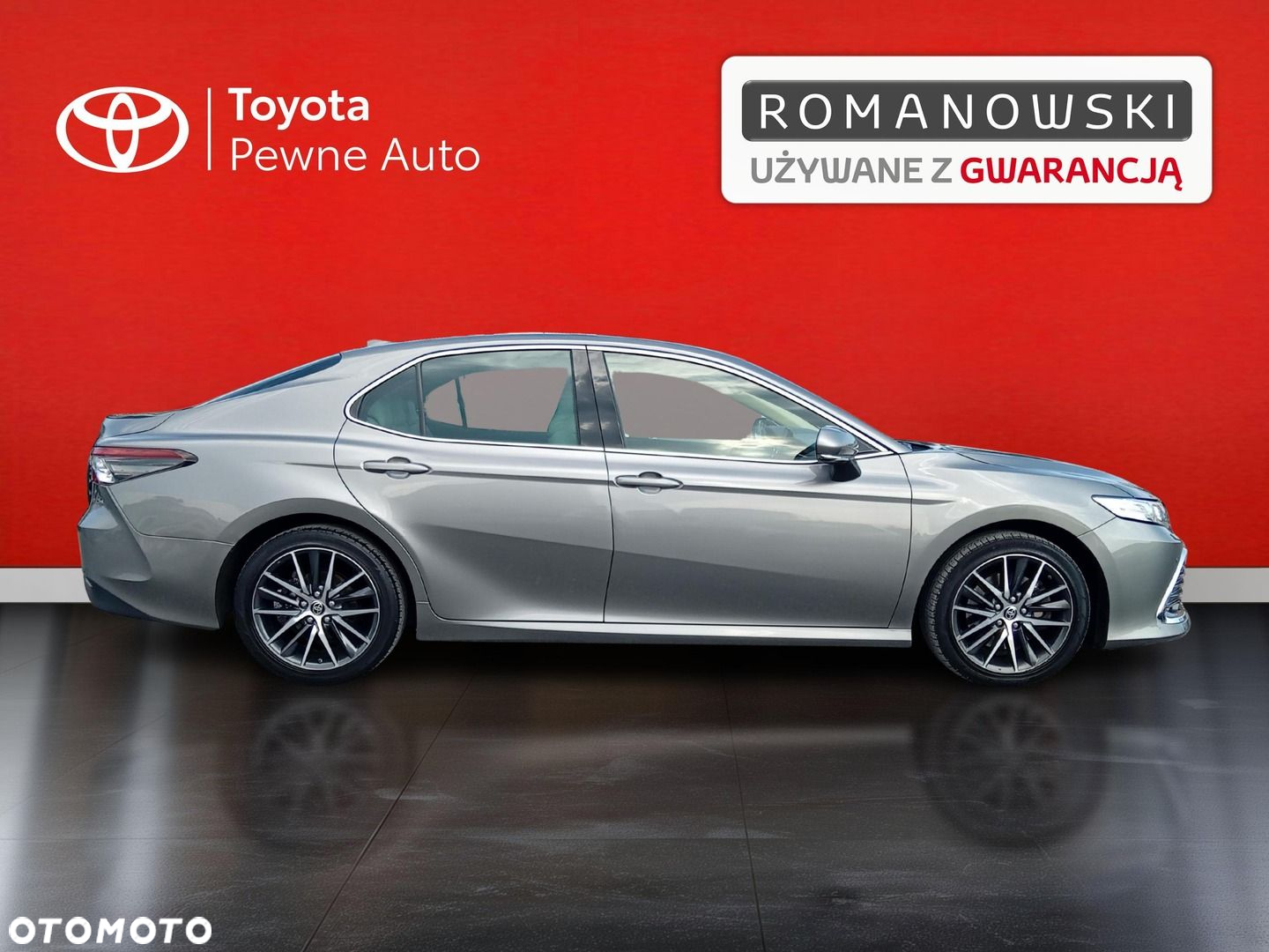 Toyota Camry 2.5 Hybrid Executive CVT - 18
