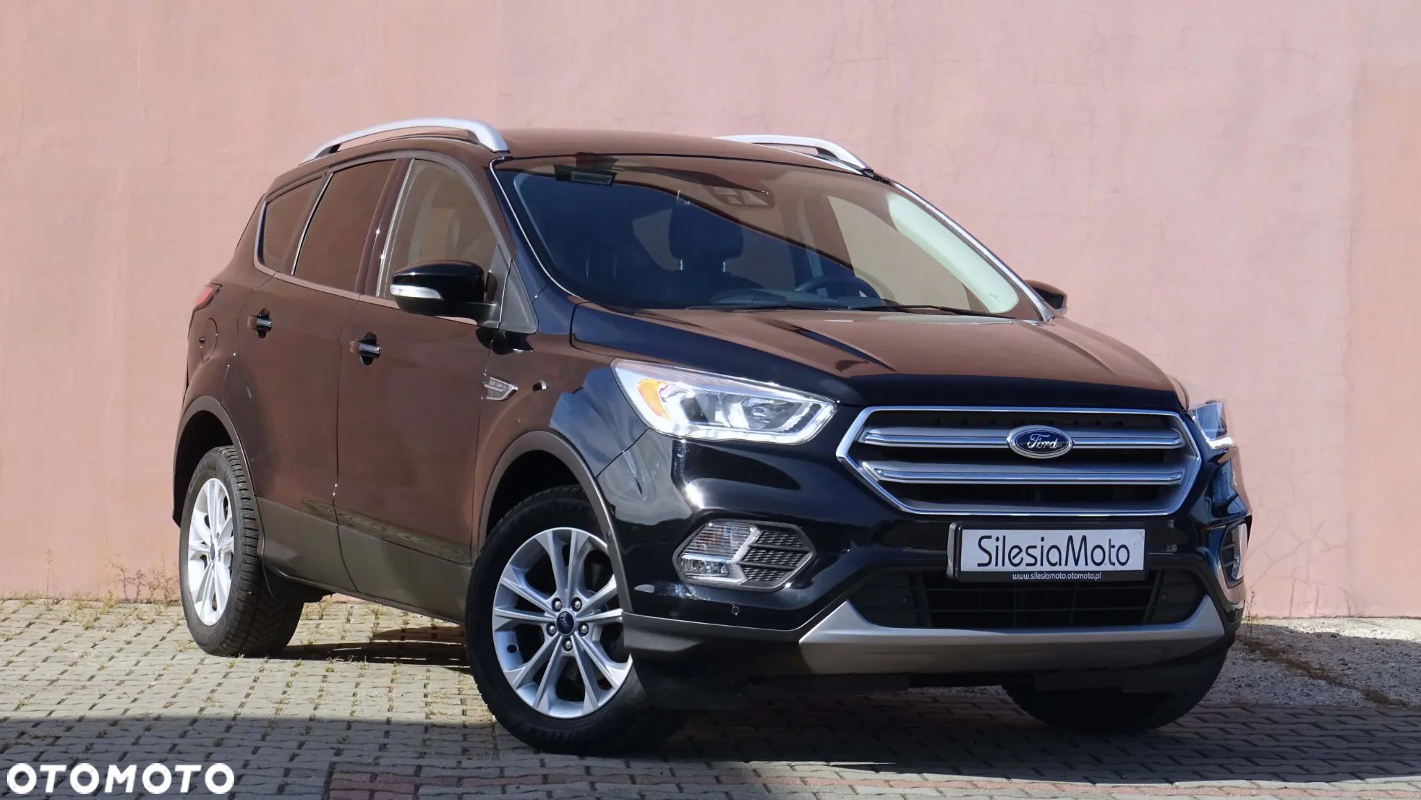 Ford Kuga - 1