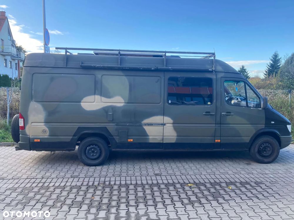 Mercedes-Benz Sprinter - 7