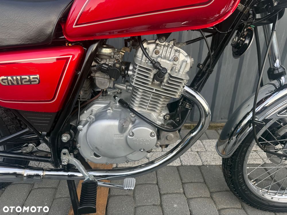 Suzuki GN - 16