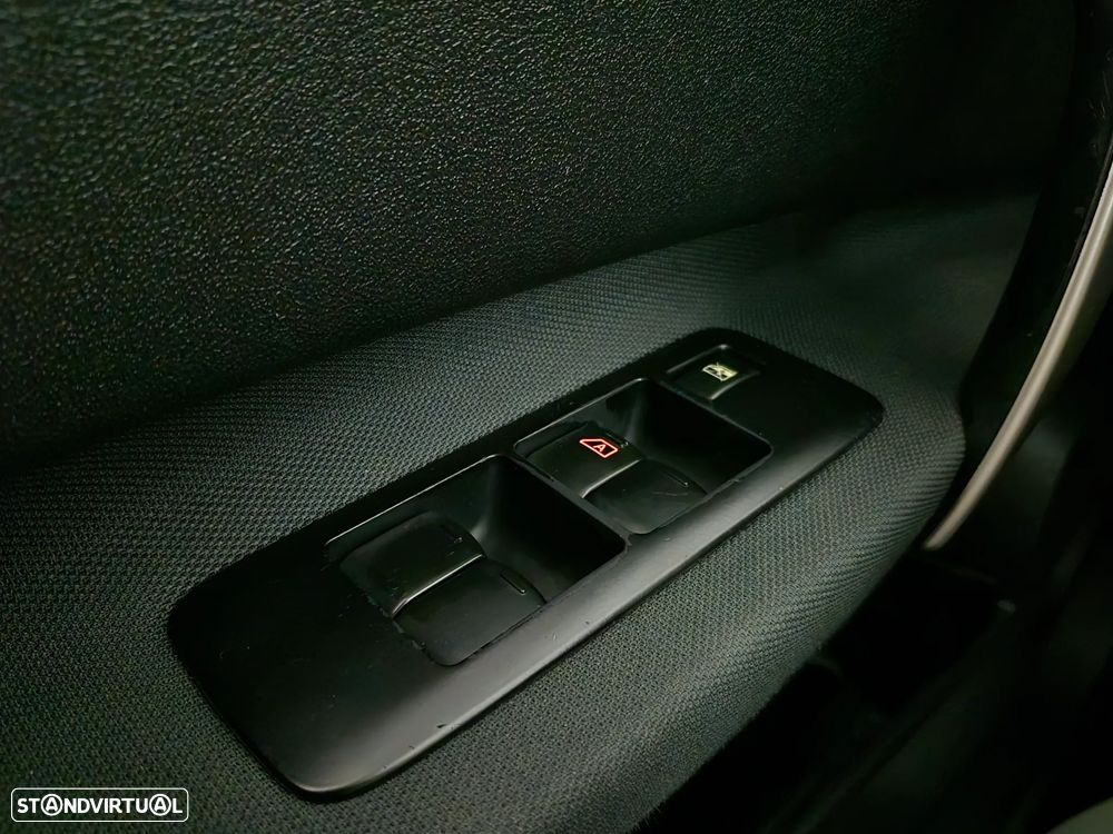 Nissan Qashqai 1.6 S&S Acenta - 22