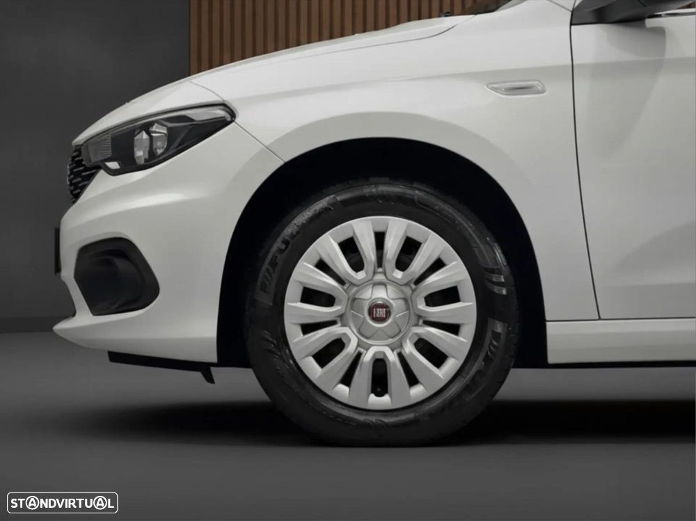 Fiat Tipo - 12