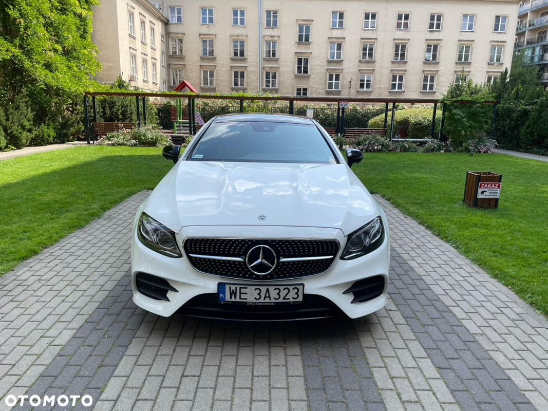 Mercedes-Benz Klasa E 220 d Coupe 4-Matic 9G-TRONIC - 5