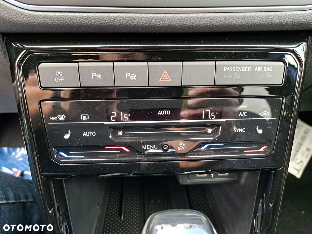Volkswagen T-Cross 1.5 TSI ACT R-Line Plus DSG - 32