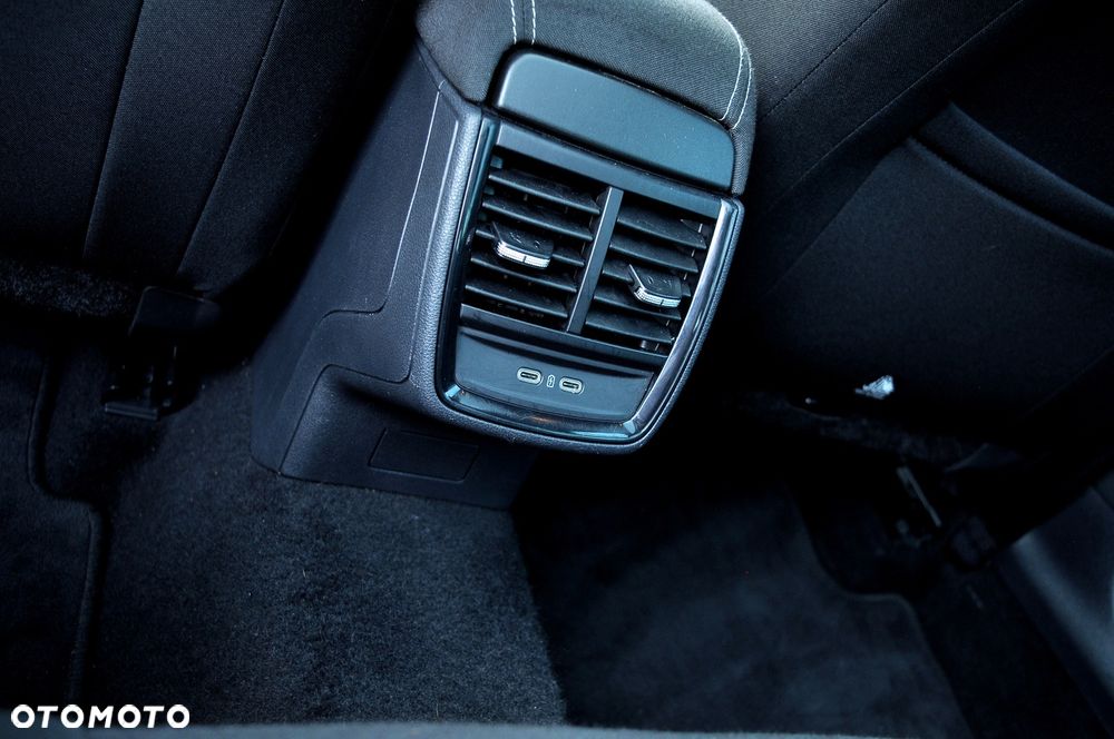 Skoda Kamiq 1.6 TDI Style - 24
