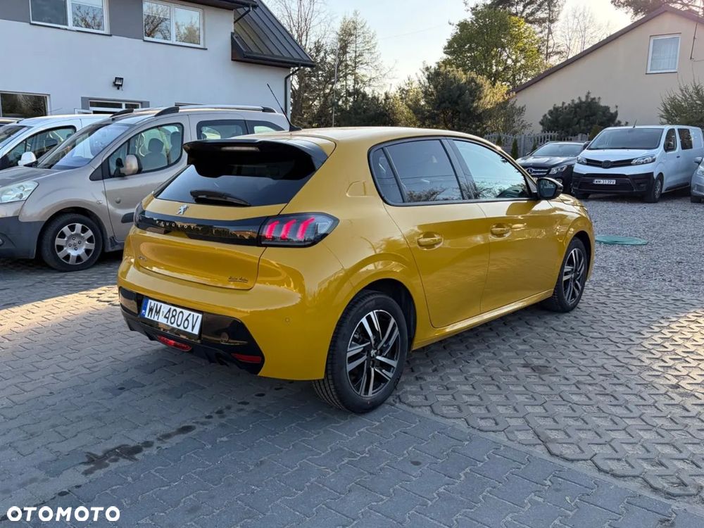 Peugeot 208 PureTech 100 EAT8 Allure - 8