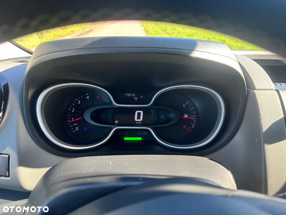 Renault Trafic - 6