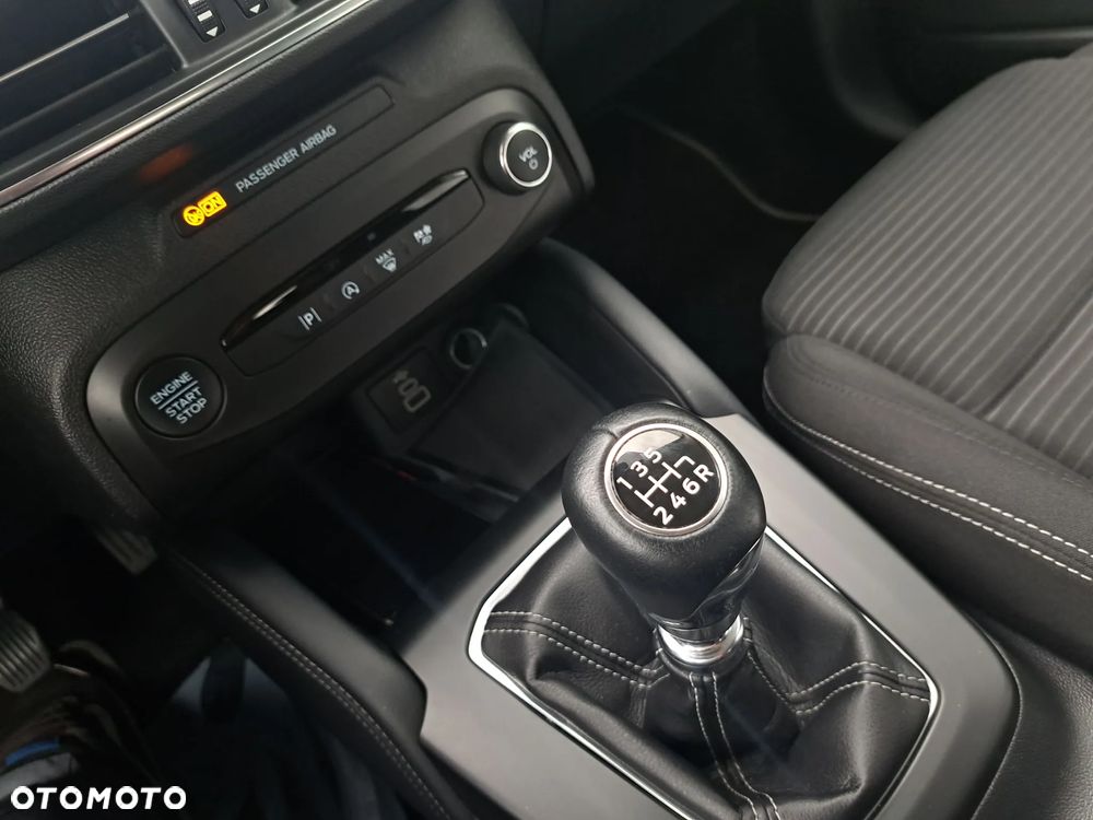 Ford Focus 1.0 EcoBoost Titanium X - 36