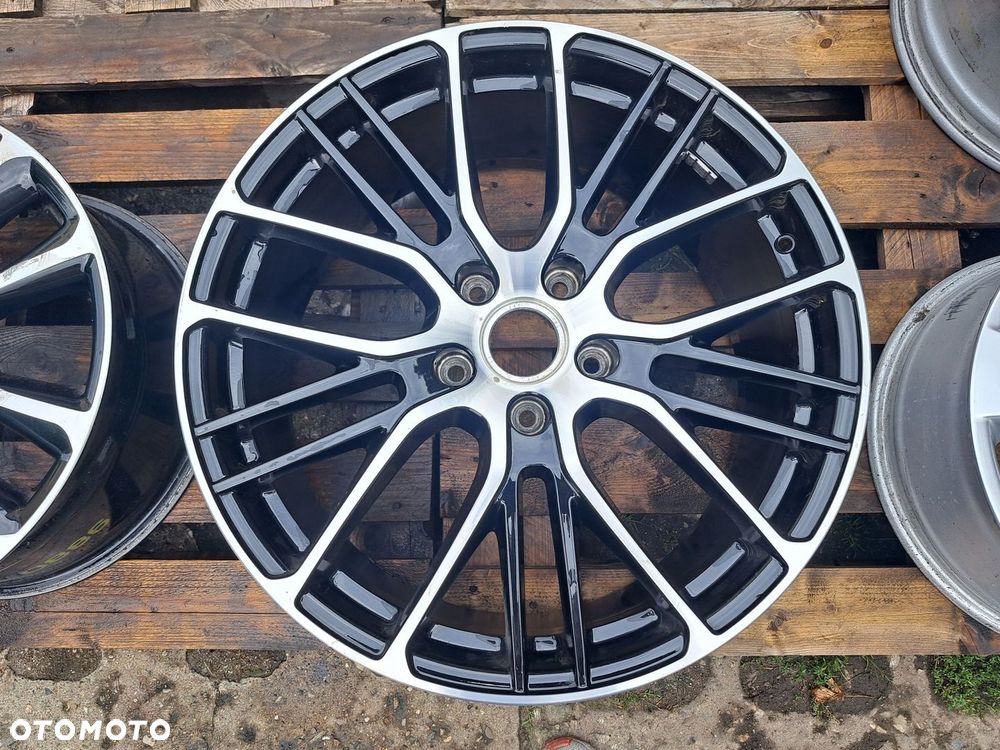 Oryg. Porsche Panamera 971 971.601.025.BTC 21 9.5j et71 4668 - 1
