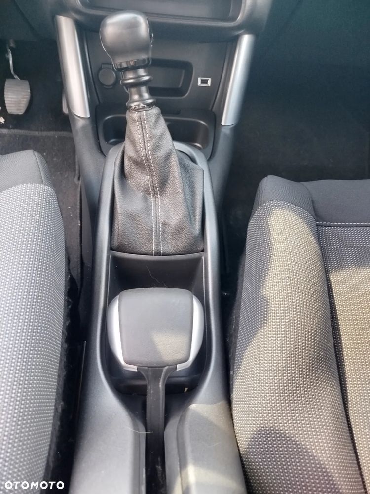 Citroën C3 Aircross BlueHDI 100 Stop & Start Shine - 28