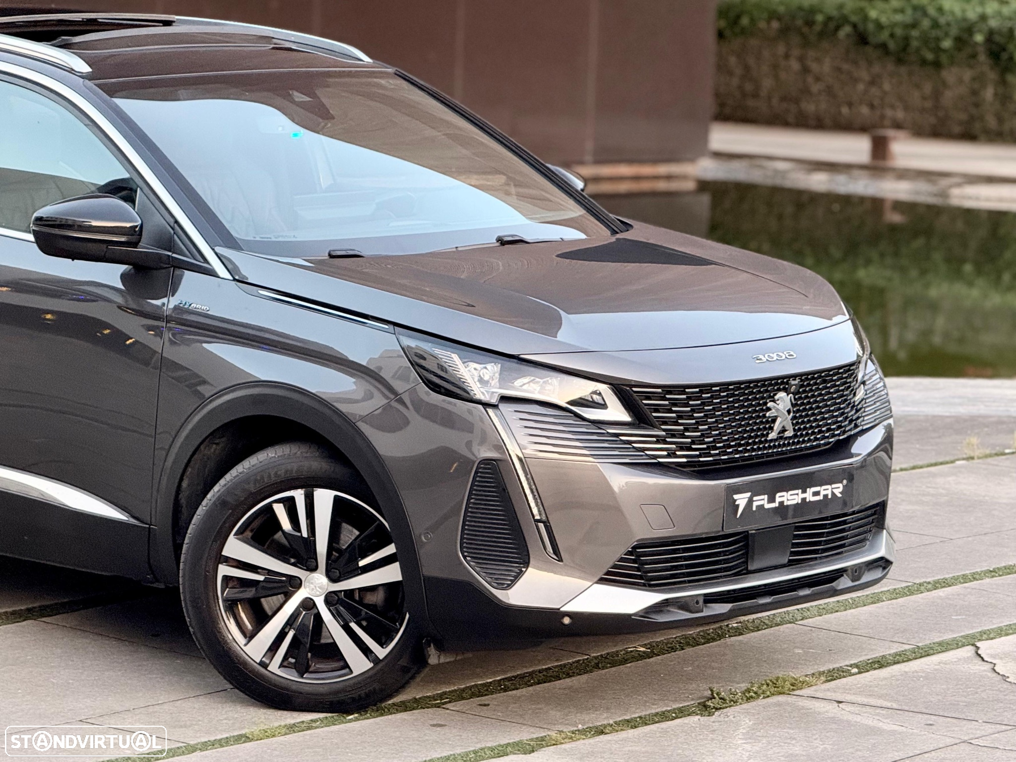 Peugeot 3008 1.6 Hybrid GT Pack e-EAT8 - 41