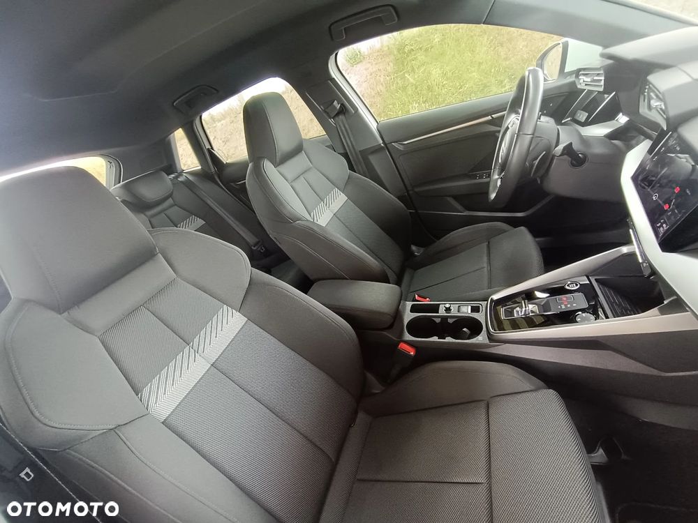 Audi A3 Sportback 35 TFSI S tronic - 21