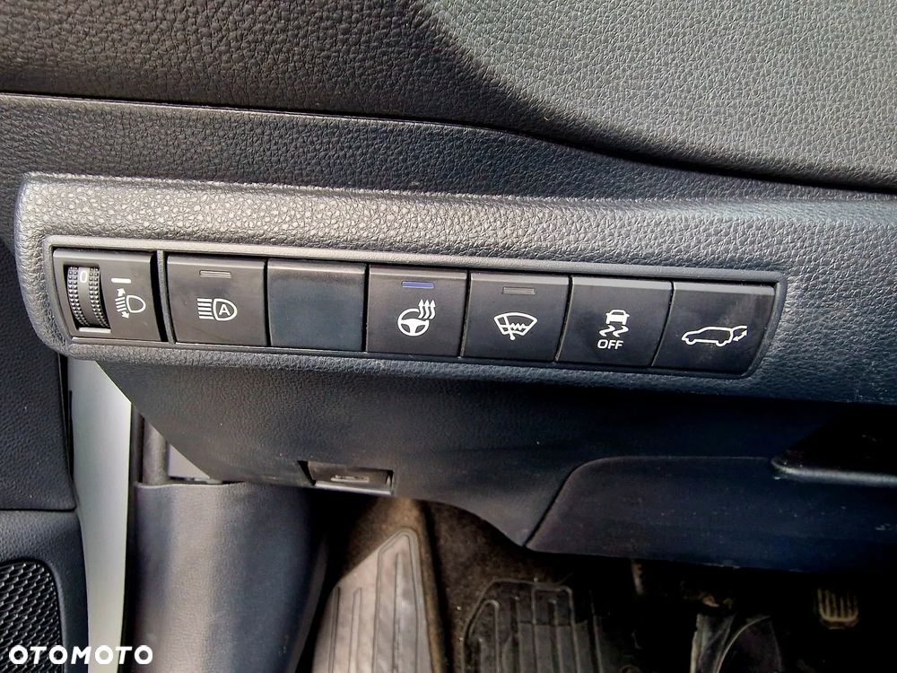 Toyota Corolla 1.8 Hybrid Executive - 27