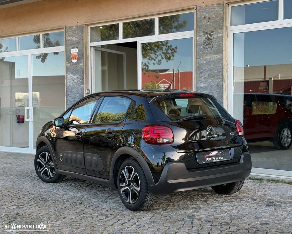 Citroën C3 1.2 PureTech Shine EAT6 - 11