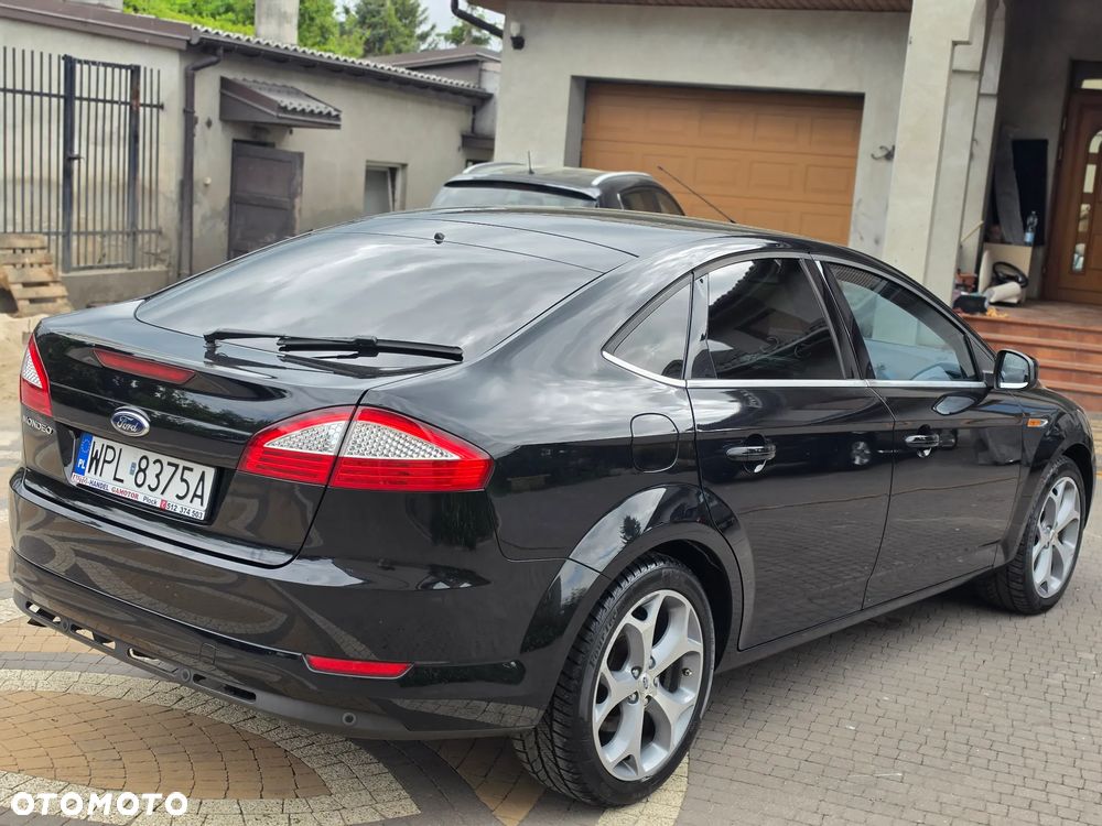 Ford Mondeo - 11
