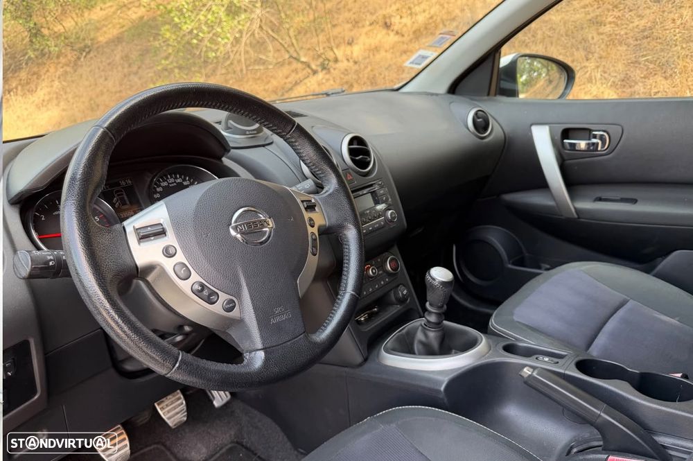 Nissan Qashqai 1.5 dCi Tekna Premium 17 360 - 8
