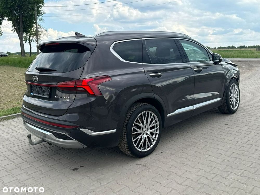 Hyundai Santa Fe - 4