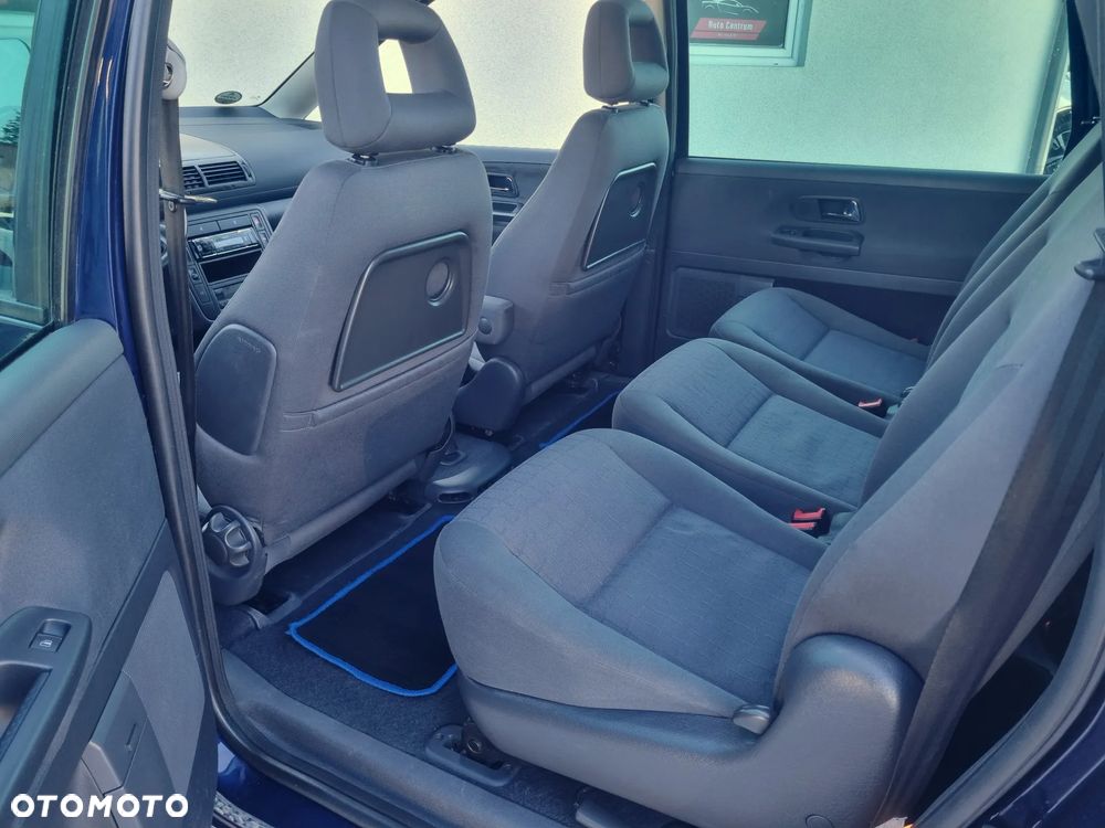 Seat Alhambra 2.0 Reference - 11