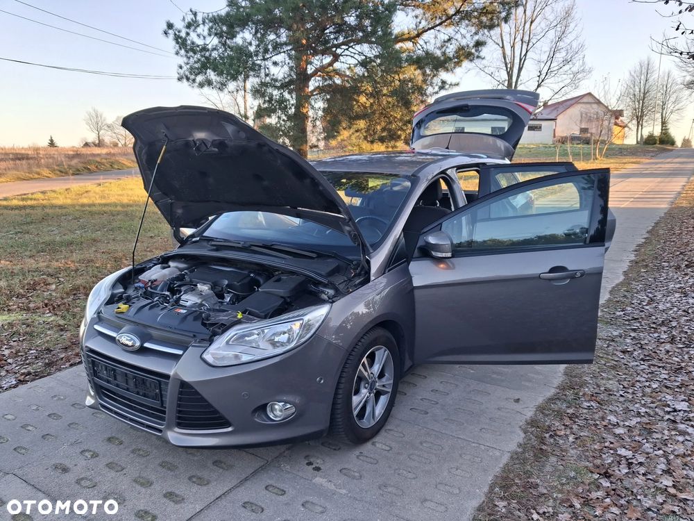 Ford Focus 1.0 EcoBoost Trend - 31