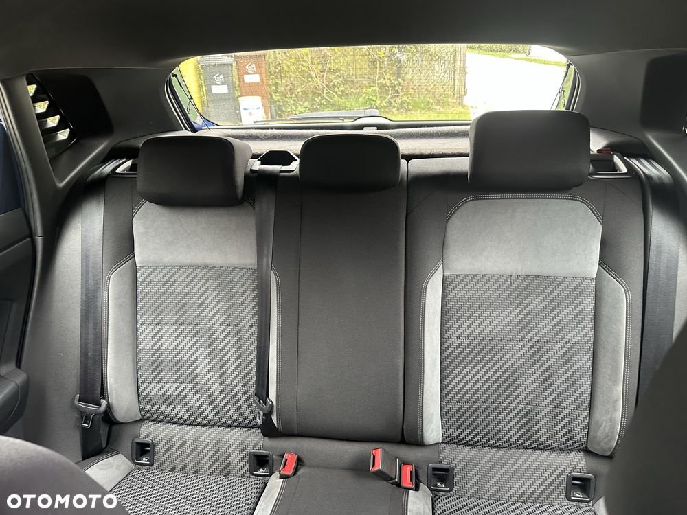 Volkswagen Polo - 7