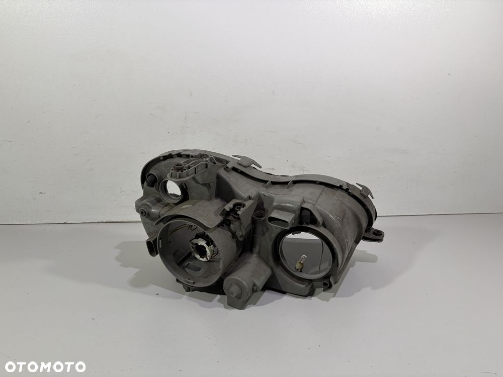 Obudowa lampy przedniej lewej mercedes clk w209 - 6
