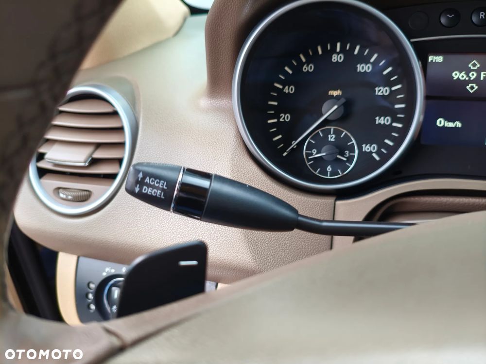 Mercedes-Benz ML 350 4-Matic - 19