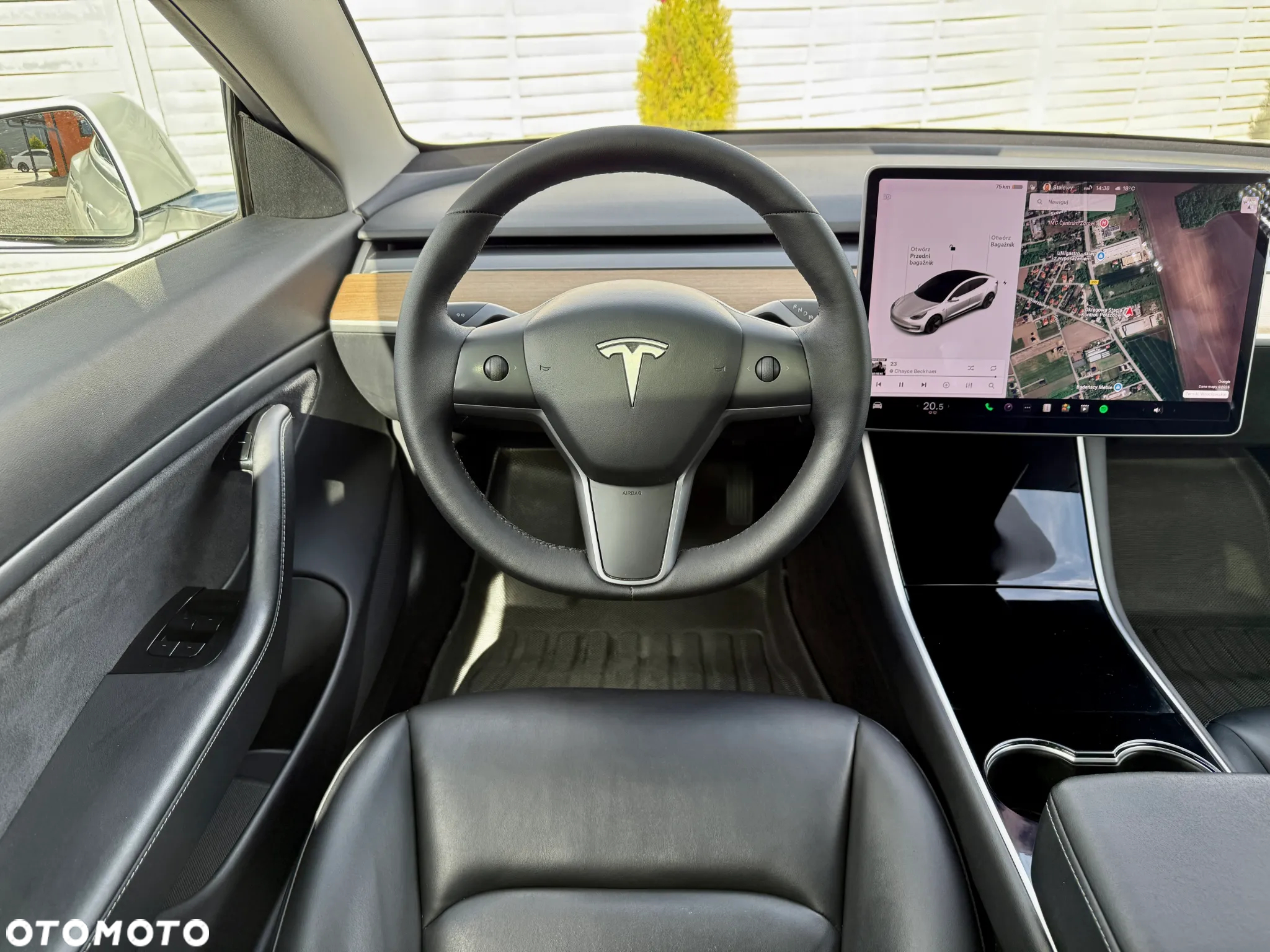 Tesla Model 3 Langstreckenbatterie Allradantrieb Dual Motor - 6