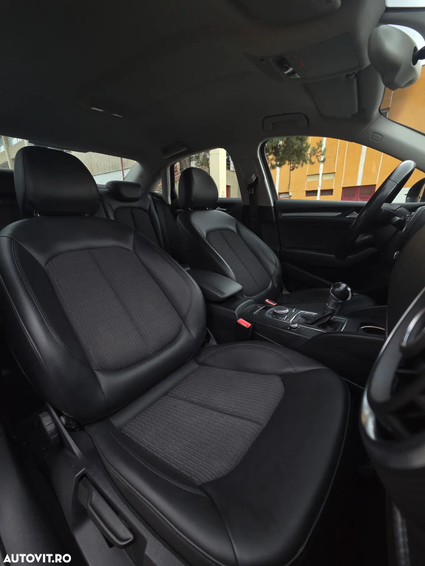 Audi A3 1.6 TDI Sportback S tronic design - 5