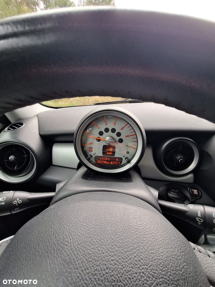 MINI Cooper D - 8