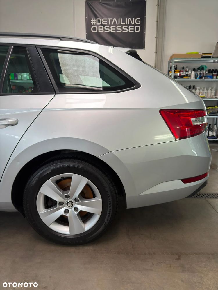 Skoda Superb 2.0 TDI Active - 16