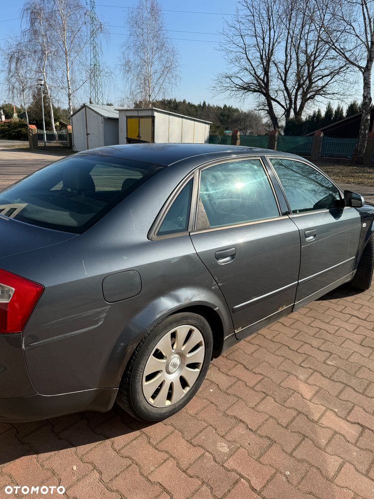 Audi A4 Limousine 1.9 TDI - 8