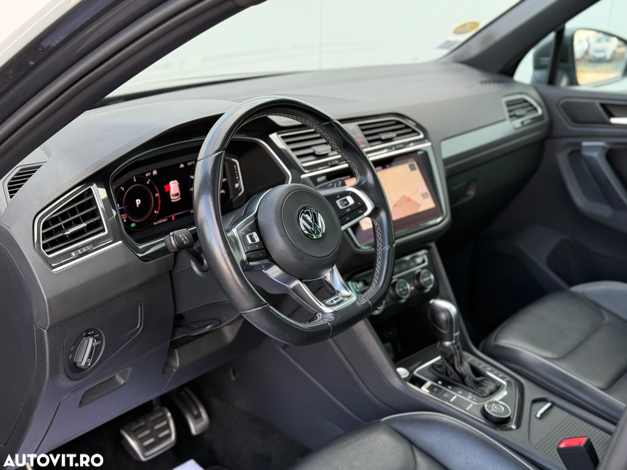 Volkswagen Tiguan 2.0 TDI SCR 4MOTION (BlueMotion Techn.) DSG Highline - 6