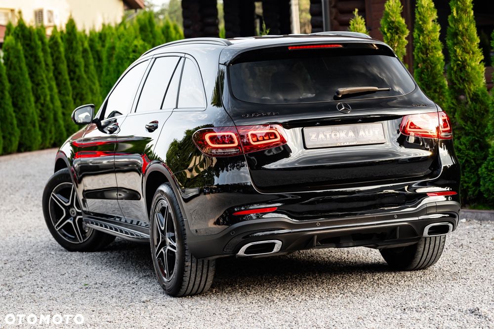 Mercedes-Benz GLC 220 d 4Matic 9G-TRONIC AMG Line - 13