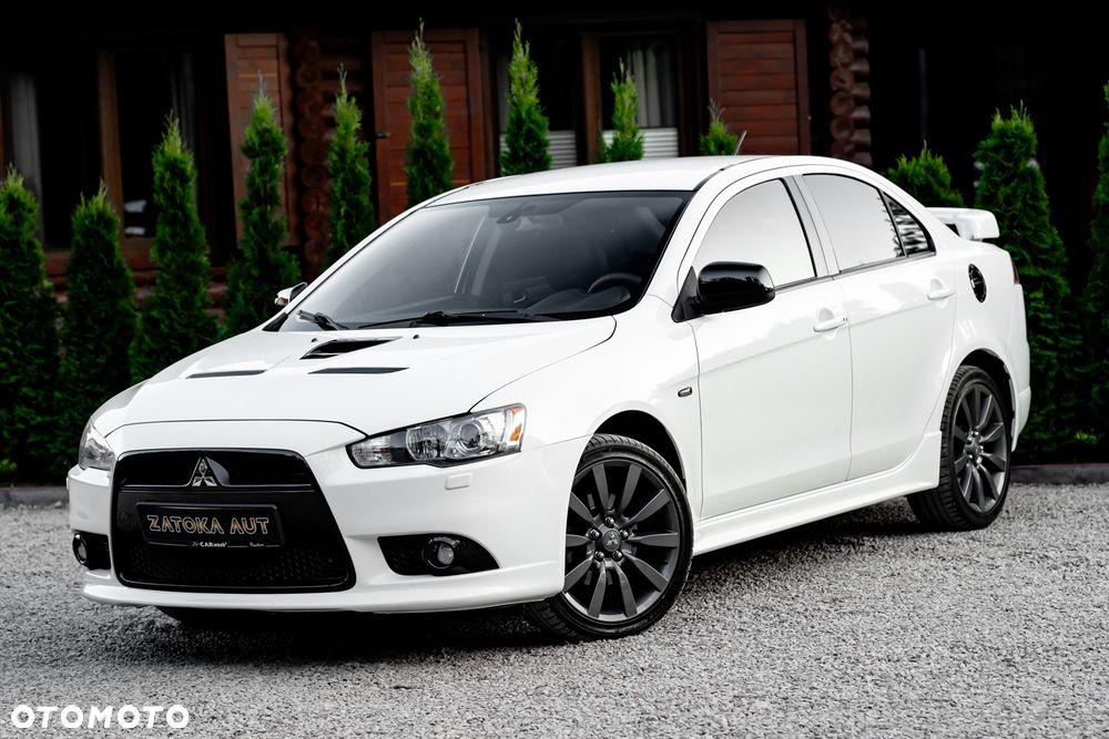 Mitsubishi Lancer 2.0 Ralliart MR - 2