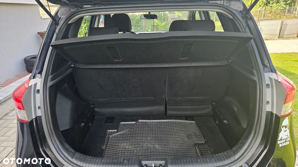 Hyundai ix20 1.4 blue Comfort - 16