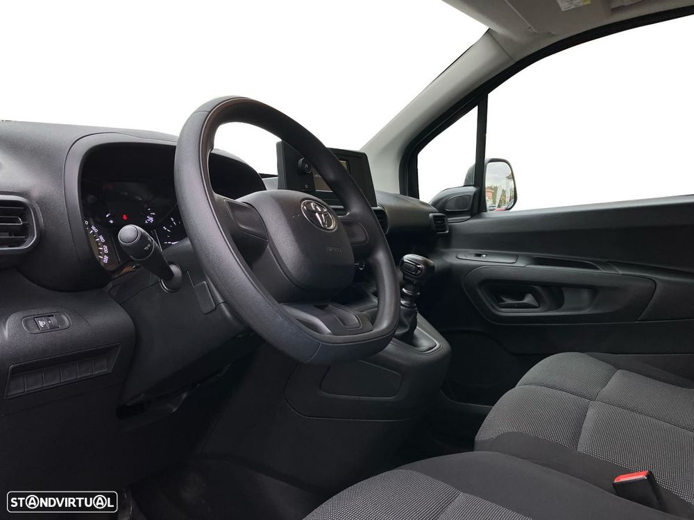 Toyota Proace - 11