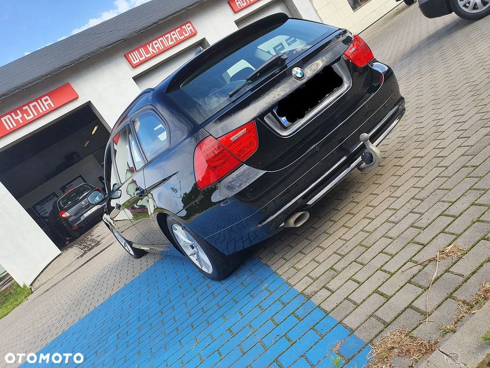 BMW Seria 3 318d - 9