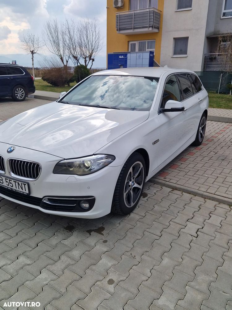 BMW Seria 5 520d Luxury Line - 4