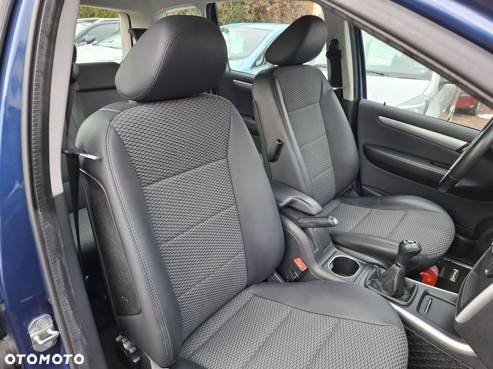Mercedes-Benz Klasa A 180 CDI Avantgarde - 27