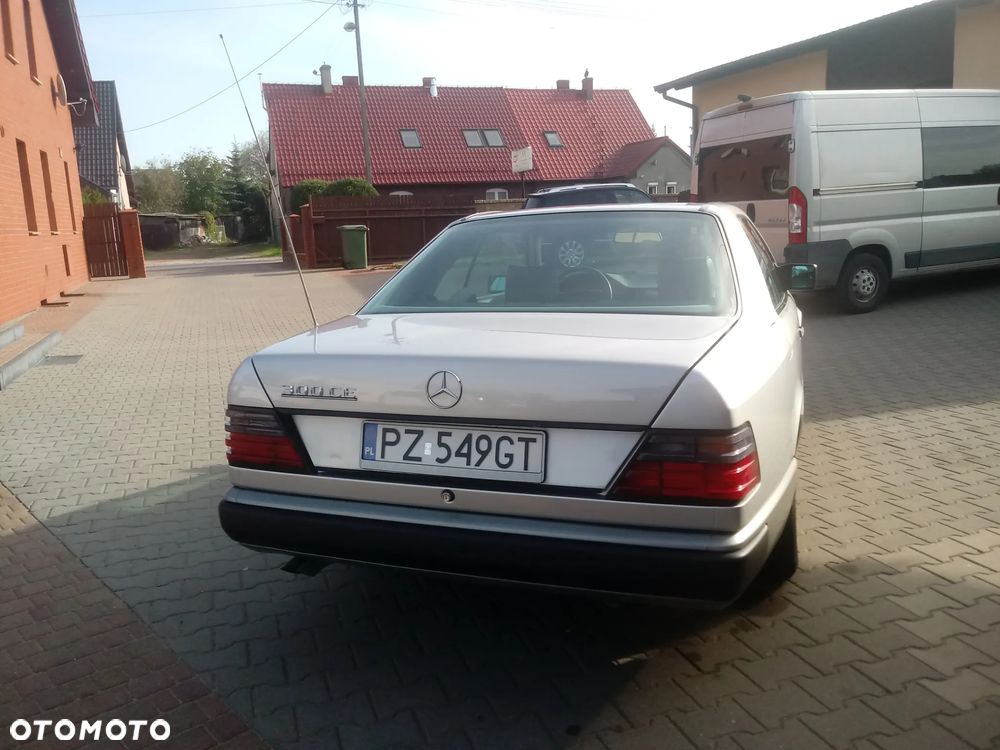 Mercedes-Benz W124 (1984-1993) - 5