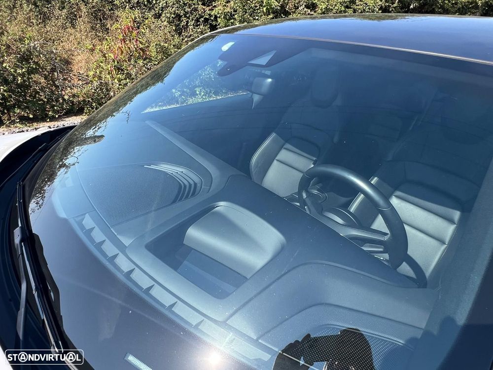 Porsche Taycan Standard - 17