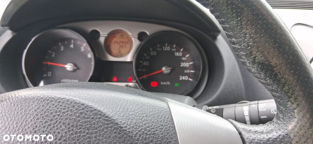 Nissan Qashqai 2.0 Tekna - 5