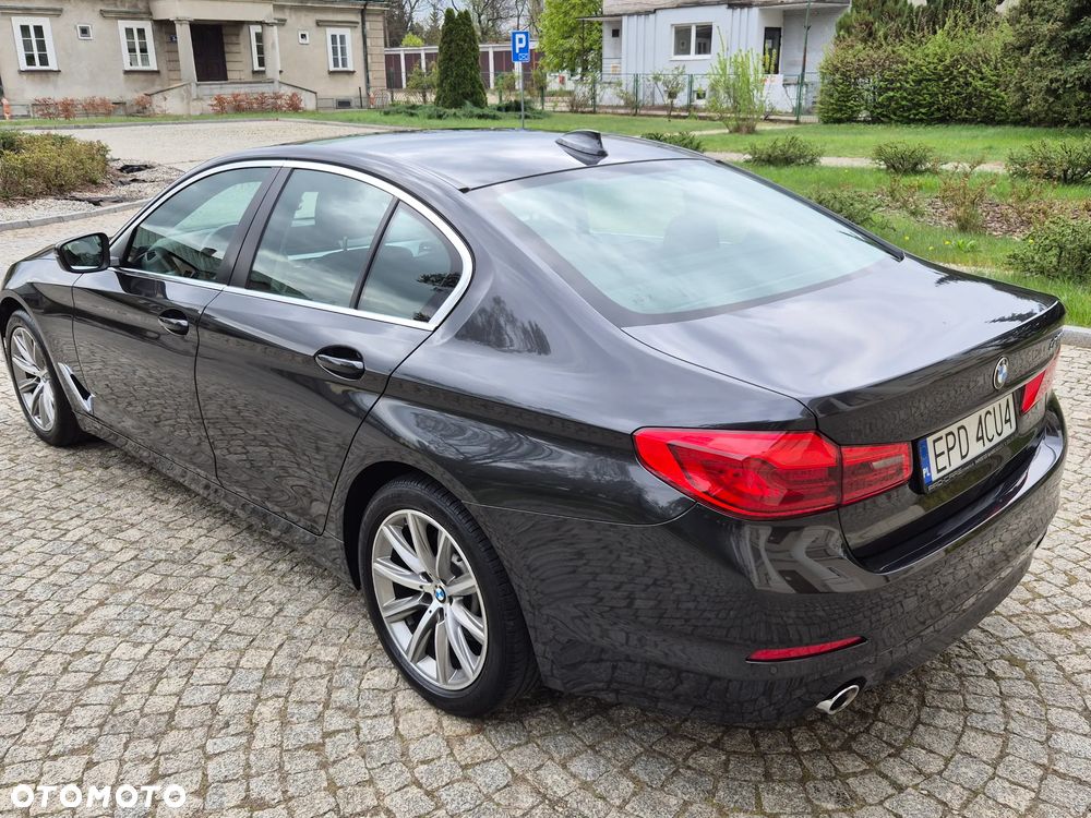 BMW Seria 5 520d - 2