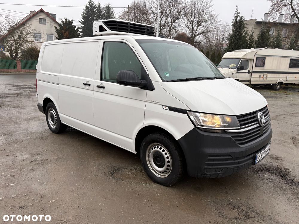 Volkswagen Transporter - 4