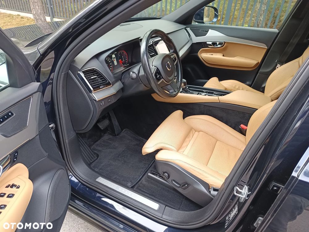 Volvo XC 90 D5 AWD Inscription 7os - 4