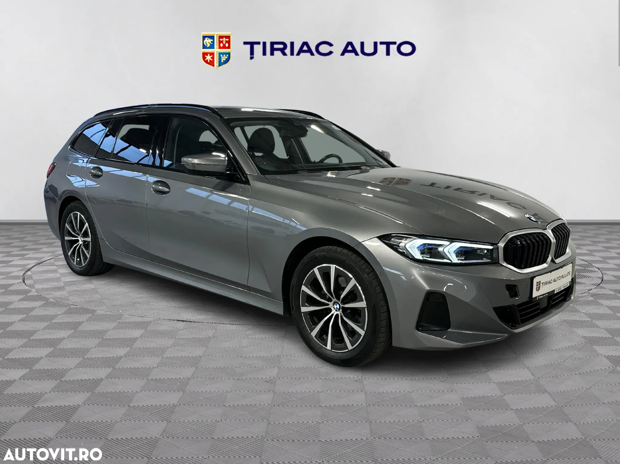 BMW Seria 3 318i Touring Aut. - 7