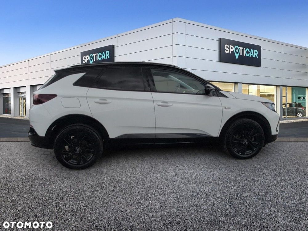 Opel Grandland 1.2 T Ultimate S&S - 4