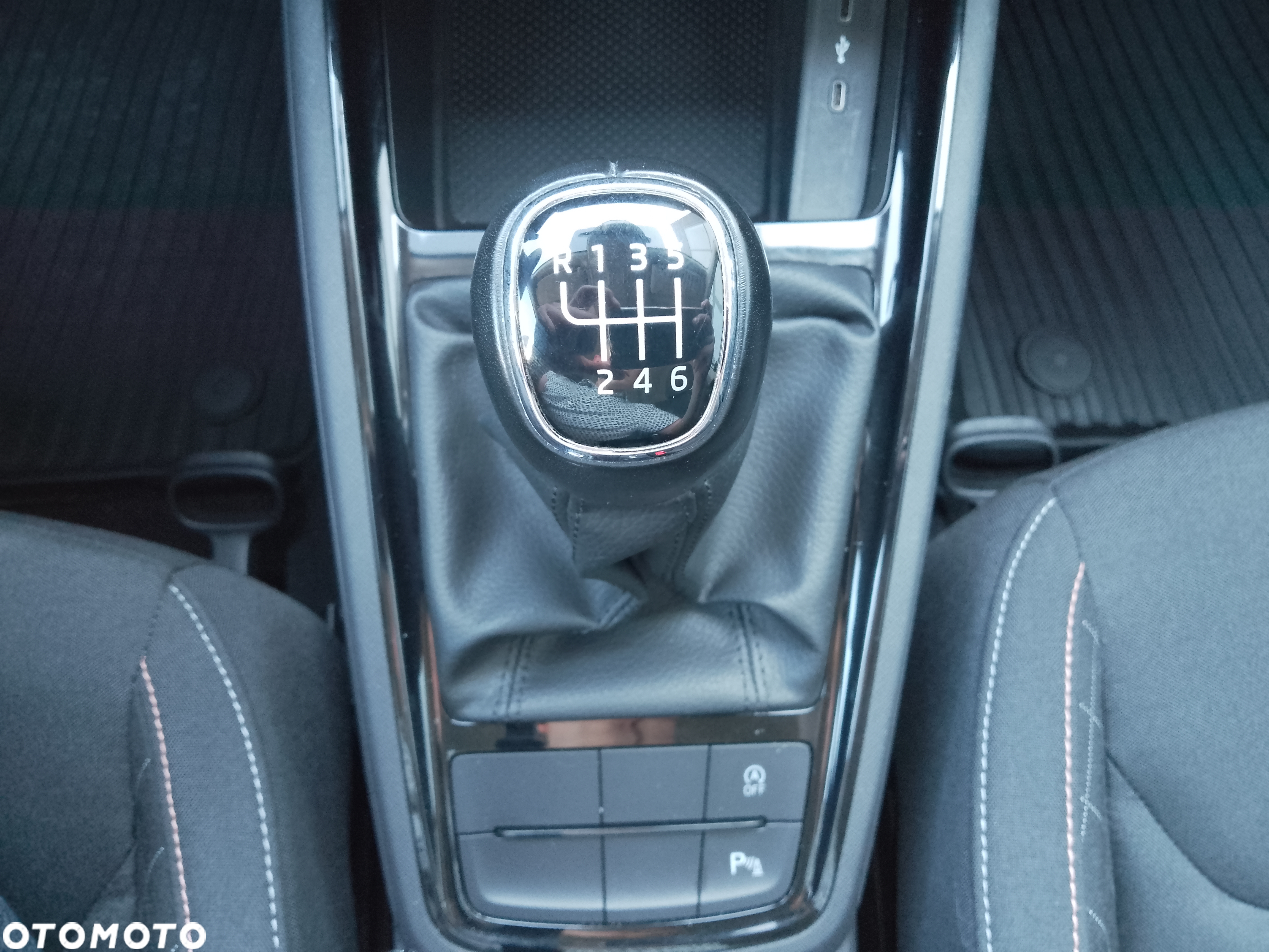Skoda Kamiq 1.0 TSI Ambition - 24