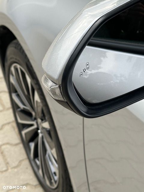 Toyota Corolla 1.8 Business Edition - 18