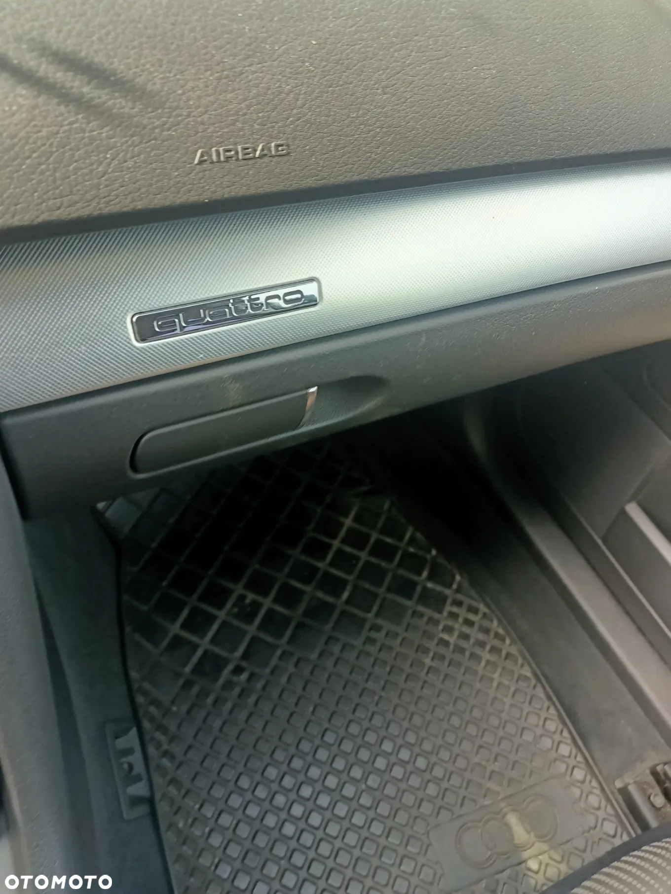 Audi A4 2.0 T FSI quattro - 11